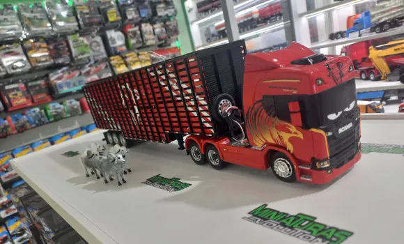 Minis Evolution - Scania herois boiadeiro controle remoto