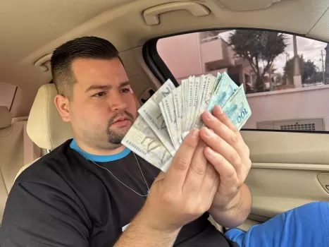 Rapidinha valendo 4 mil reais