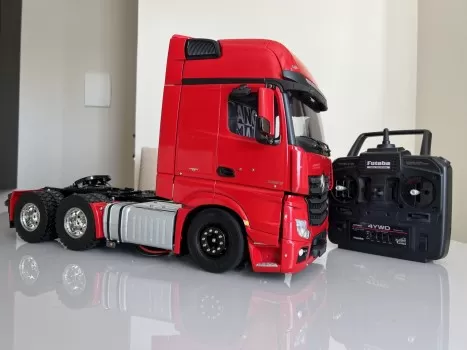 Actros tamiya 1:14