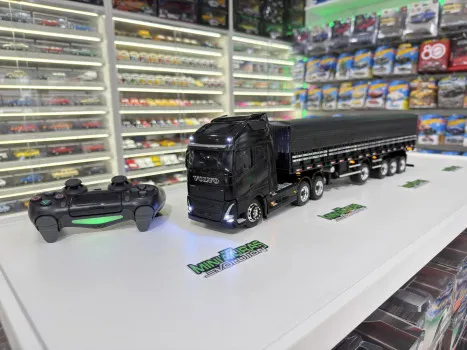 Minis Evolution - Miniatura volvo allblack 4 eixo controle remoto