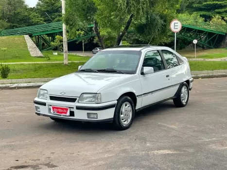 Gm-kadett gsi 2.0-1992